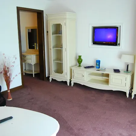 Zodiac קונסטנצה