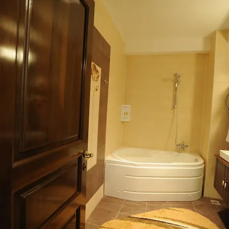 Zodiac קונסטנצה